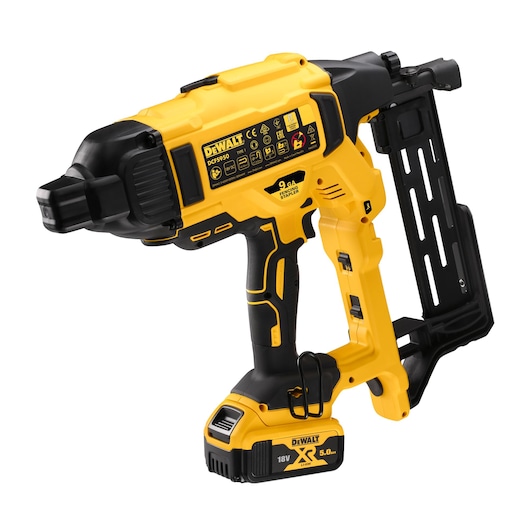 DEWALT DCFS950P2 cordless nail gun, yellow and black, with 18V 5.0Ah battery and magazine for nails.