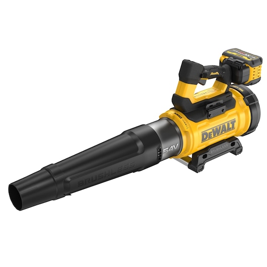 DEWALT cordless leaf blower with yellow body, black nozzle and a battery attached at the rear.