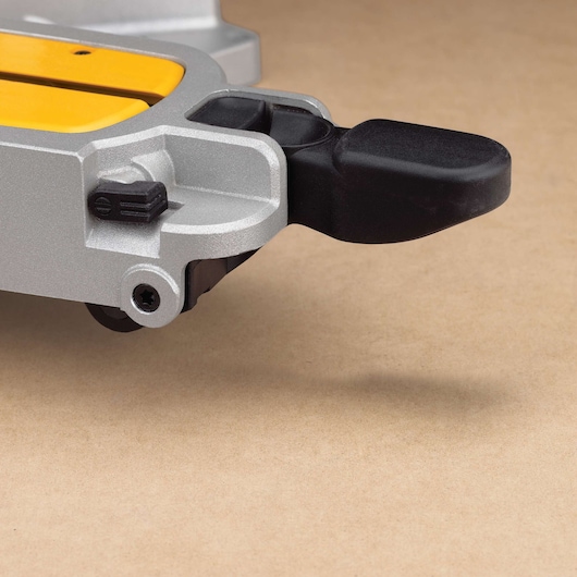 DEWALT DWS780, DWS780KIT photography product close-up, focusing on tool component.